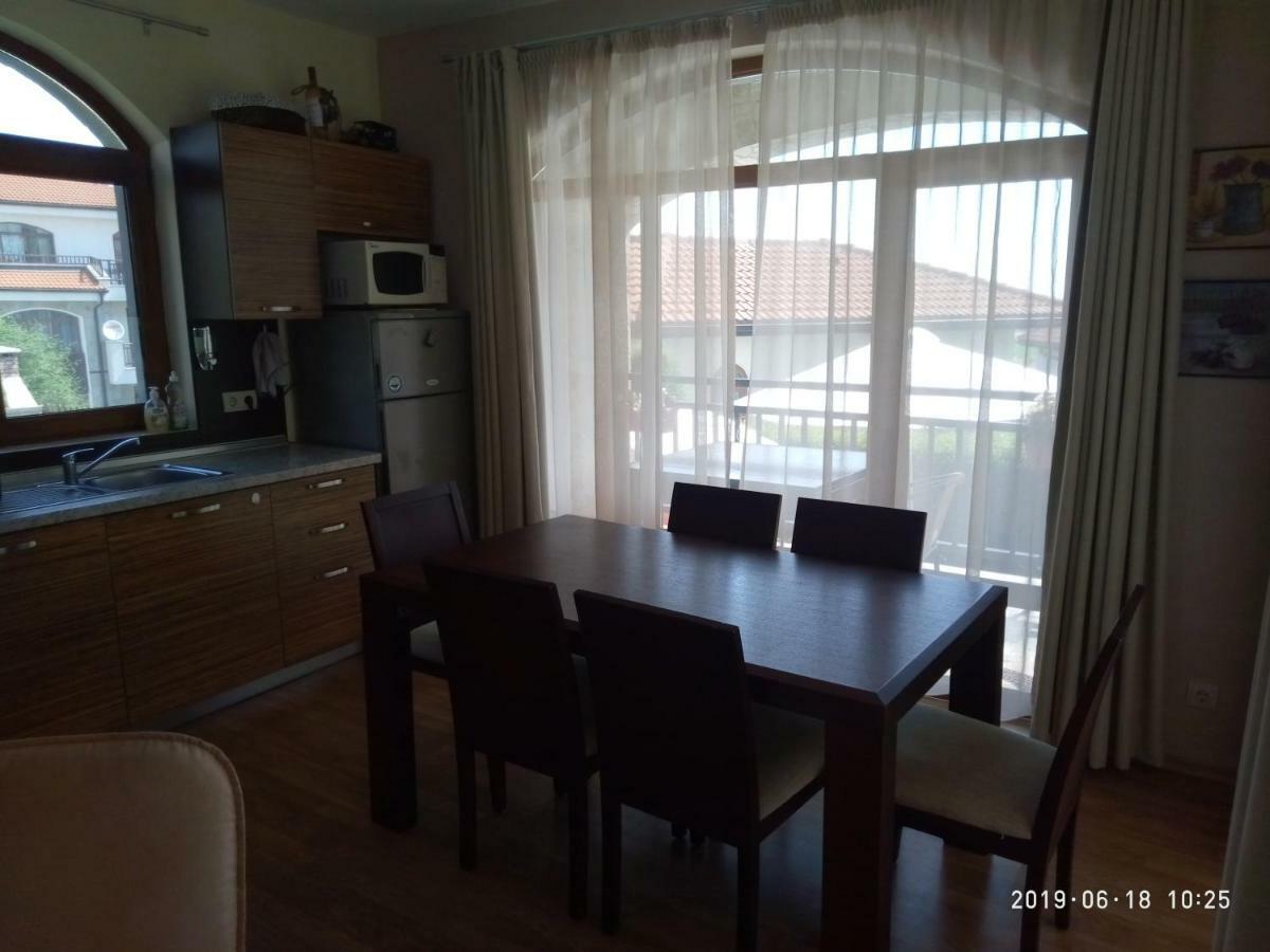 Къща За Гости Мускат 2 Aheloy Exterior photo